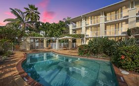 On The Beach Holiday Apartments Cairns